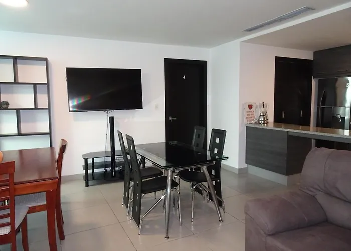 Quo Habitación en Lujoso Departamento a 1 minuto del Aeropuerto