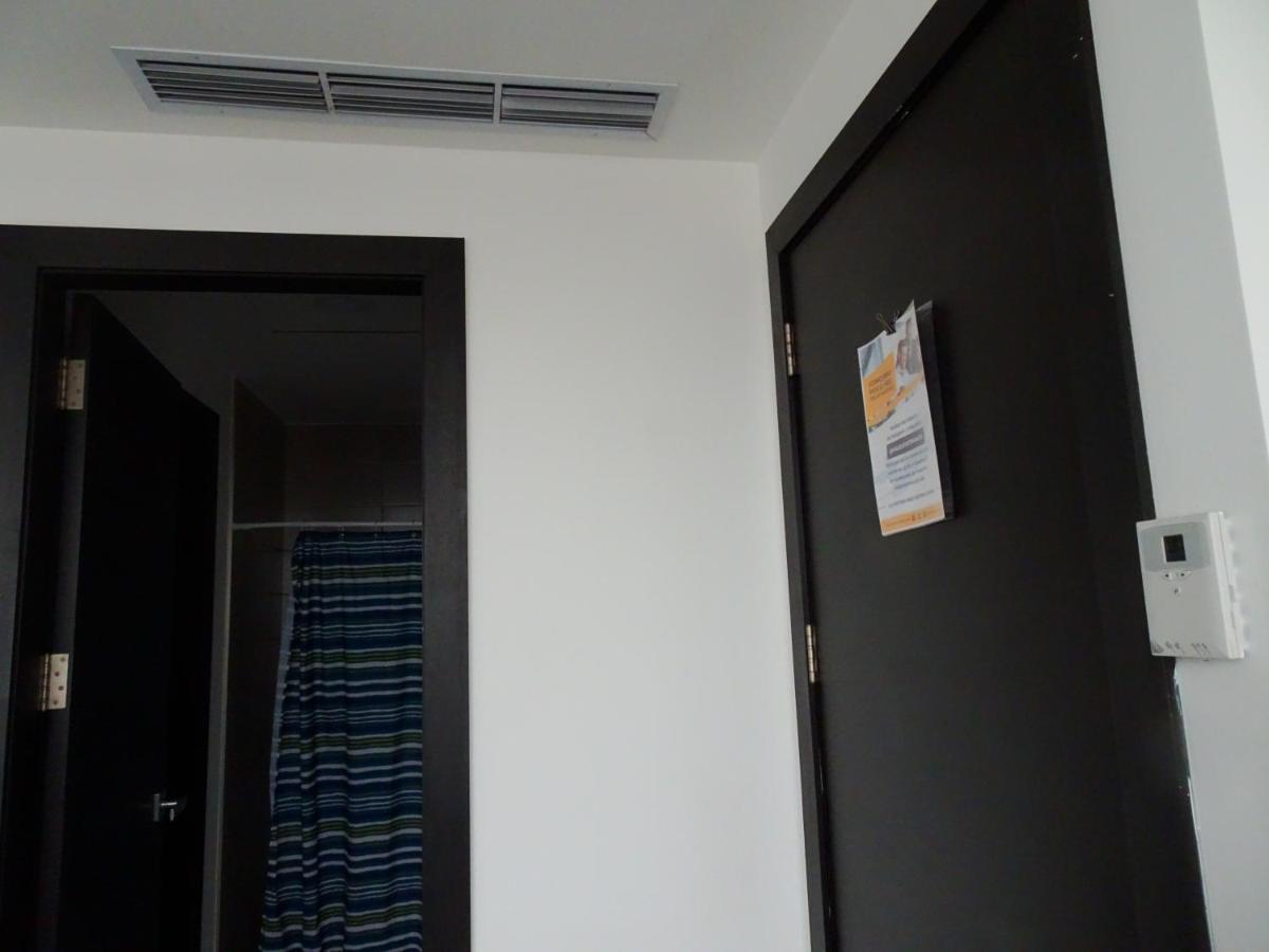 Quo Habitación En Lujoso Departamento A 1 Minuto Del Aeropuerto Guayaquil